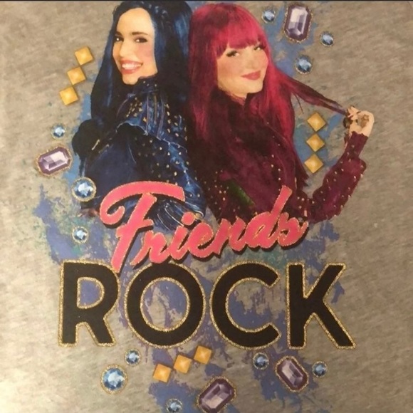 Set of 3 Disney descendants 2 shirts tops - Picture 6 of 8